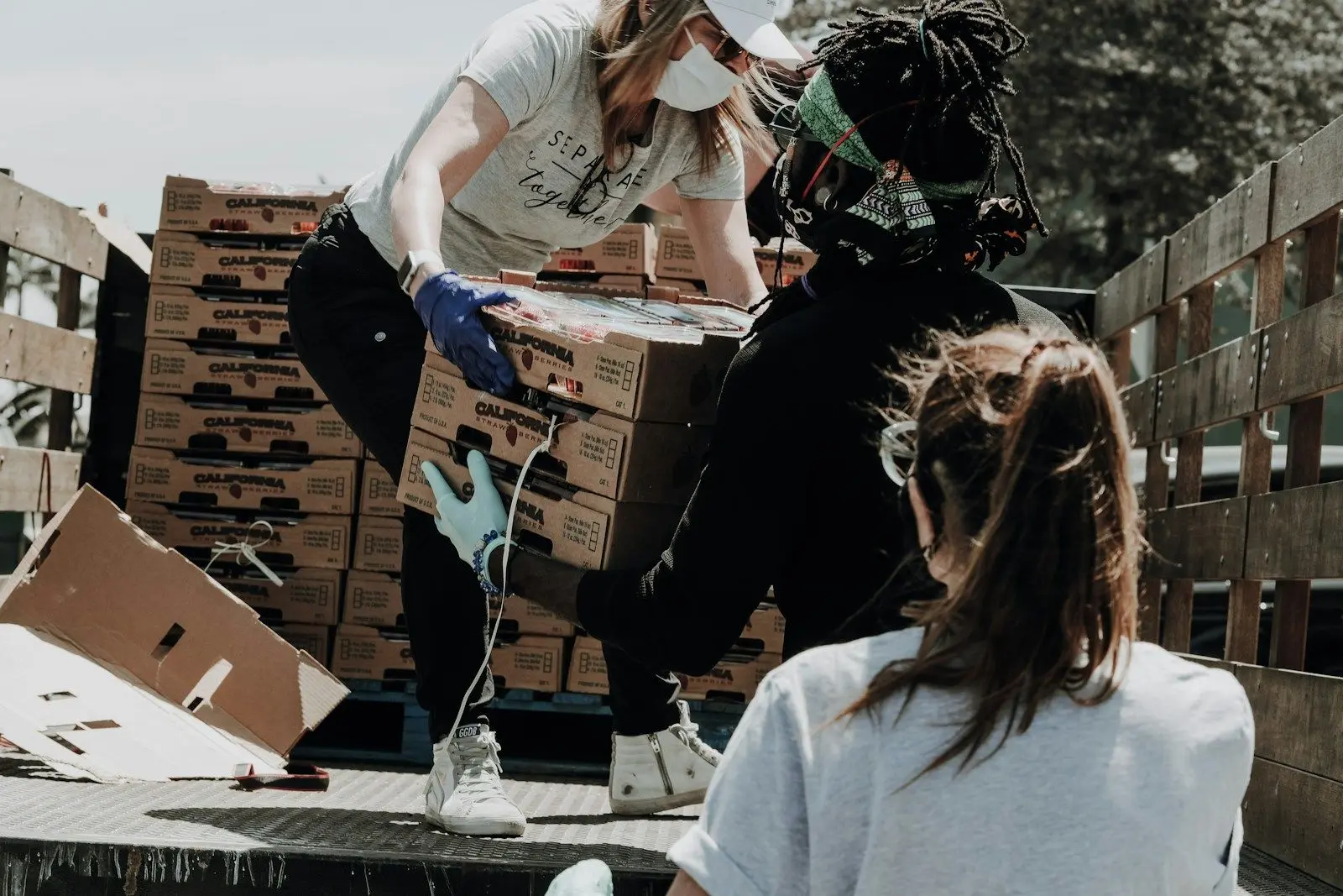 Mazarini Los Angeles team builds a house with Habitat for Humanity LA